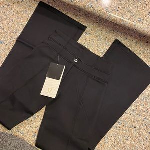 Size 4 Lululemon Groove Pant